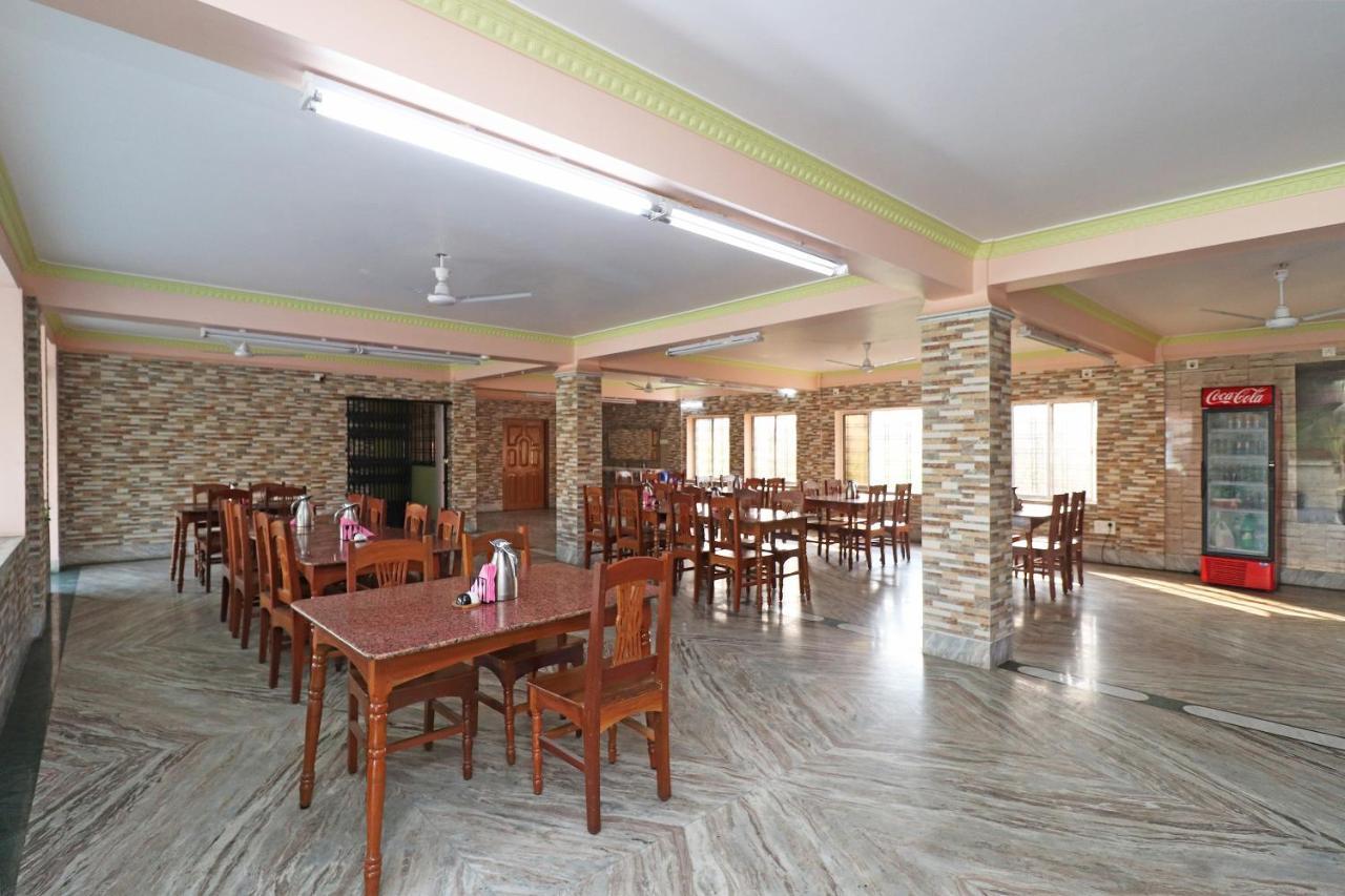 Oyo 30341 Hotel Nilachal Krishnanagar Dış mekan fotoğraf