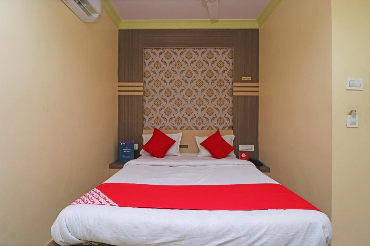 Oyo 30341 Hotel Nilachal Krishnanagar Dış mekan fotoğraf